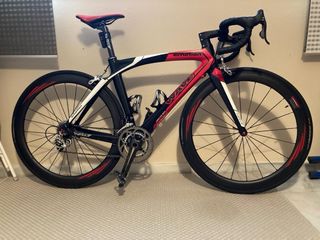 Vendo bicicleta de carretera de carbono