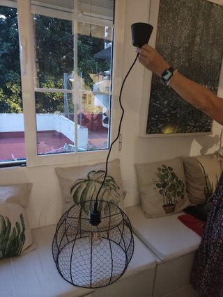 Lampara diseño techo alambre gallinero