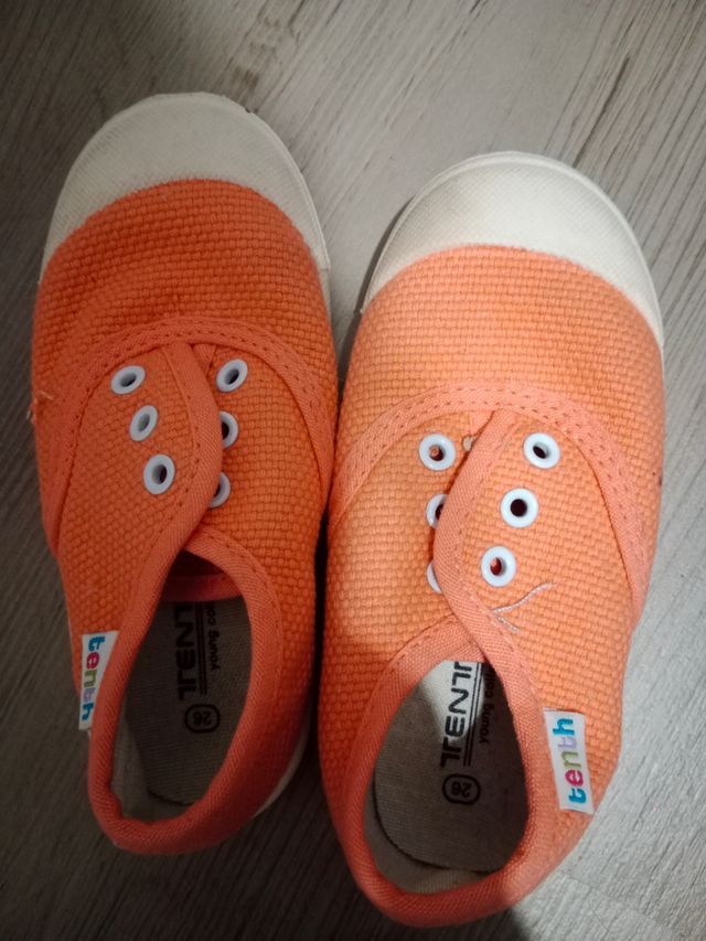 Zapatillas lona niña T.26