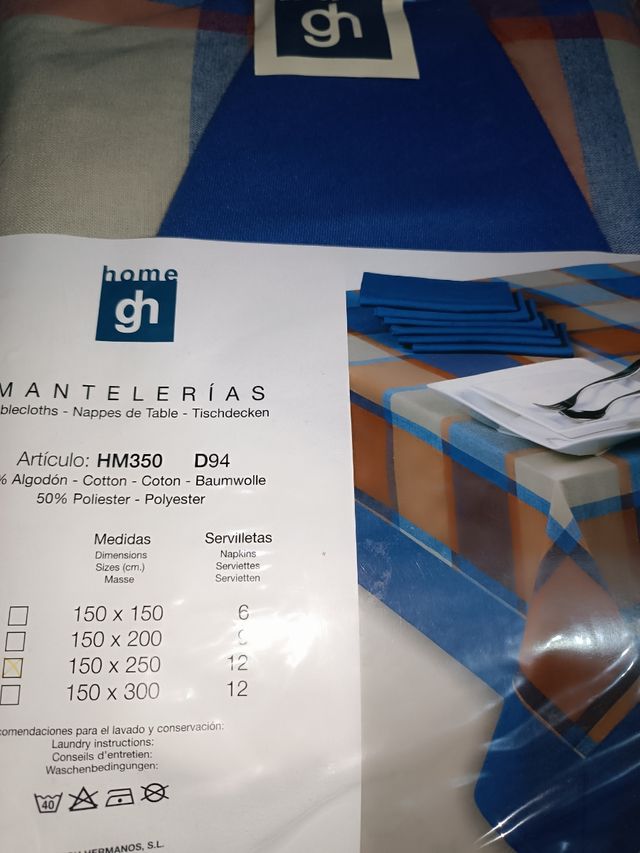 Mantelería sin estrenar 12 comensales