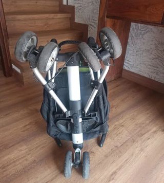 Silla de paseo muy ligera