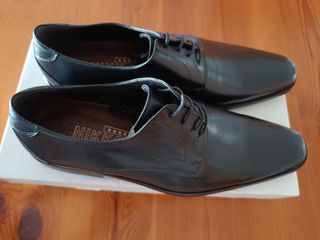 Zapatos de Chaque, y para vestir de etiqueta.