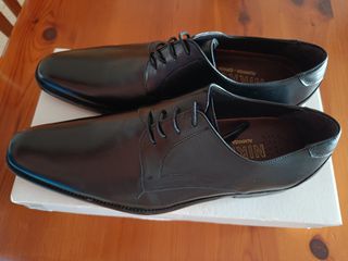 Zapatos de Chaque, y para vestir de etiqueta.