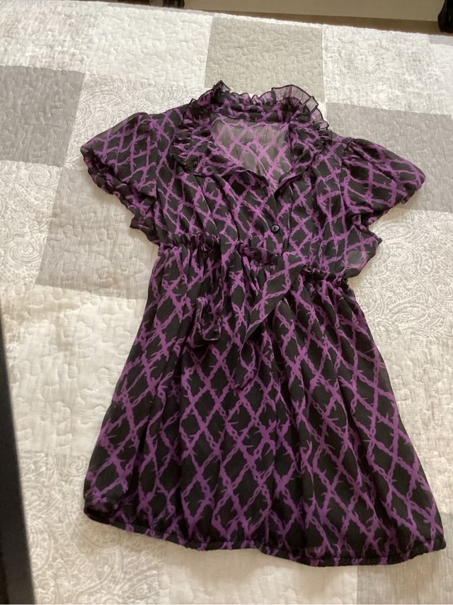 Camisa de vestir negra y fucsia transparente