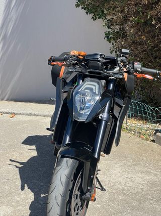 KTM SuperDuke 1290 r   184CV
