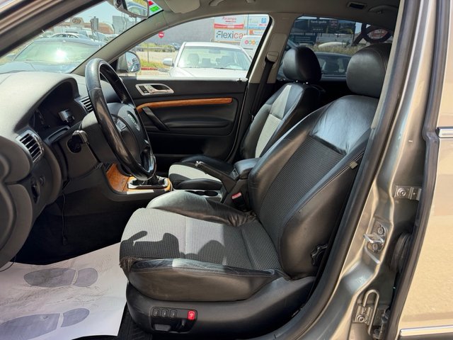 Skoda Superb 2007