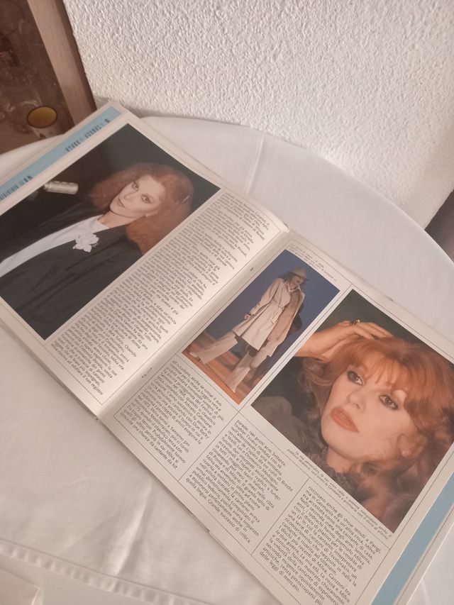 Milva - Milva. 1982 Italy. Recopilatorio. Gatefold