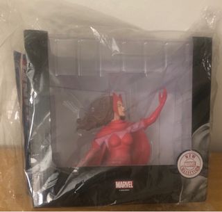 BUSTO MARVEL “LA BRUJA ESCARLATA”.