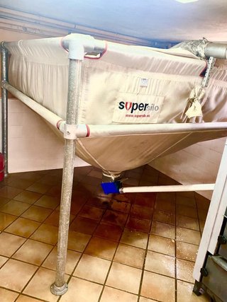 Caldera Pellet y silo