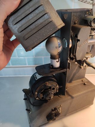 Proyector Relexi antiguo