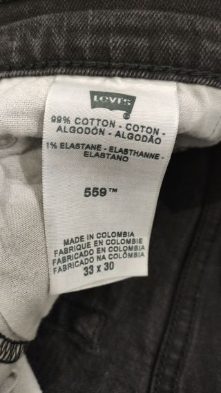 Short. Pantalón corto Levi`s. Vintage. Talla 38/40