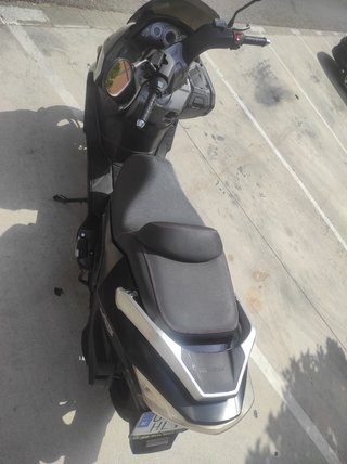 Moto Scooter Daelim S3 125