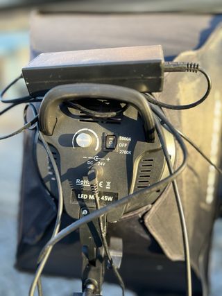 2 softbox neewer