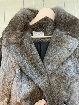 Abrigo piel conejo