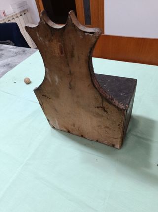 Caja antigua de madera