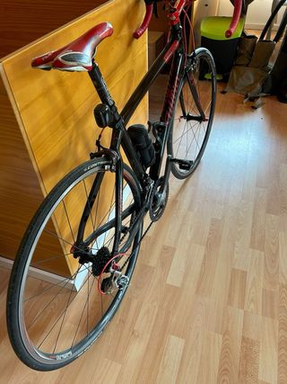 Bicicleta carretera de aluminio