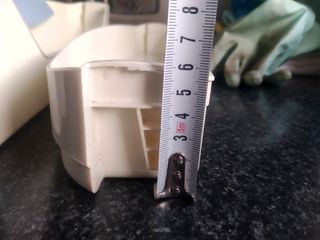 Botellero y baldas puerta frigorífico