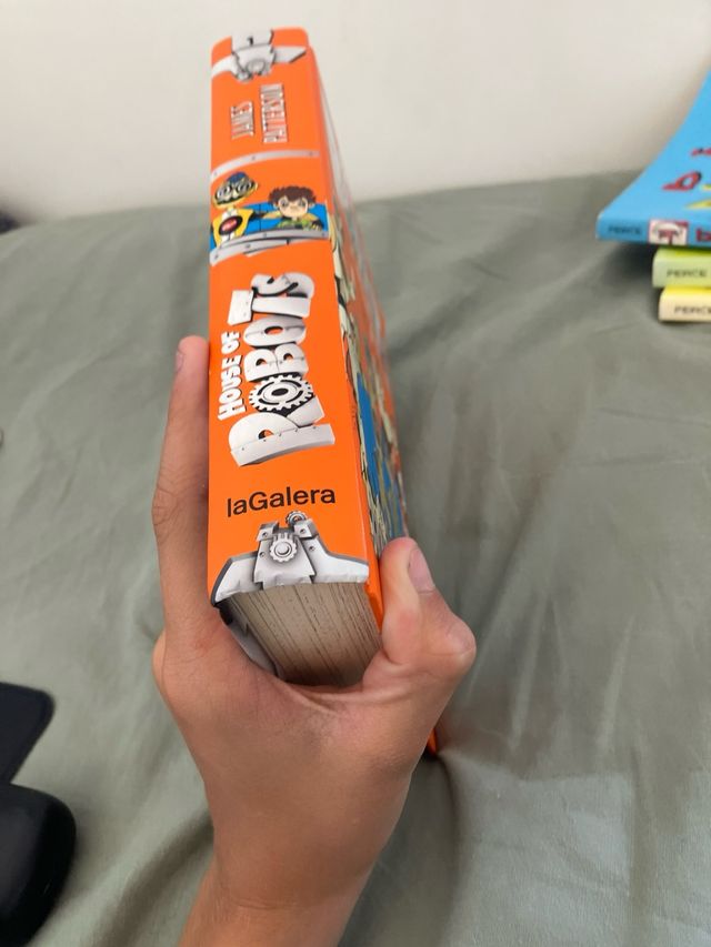 House of robots libro en español