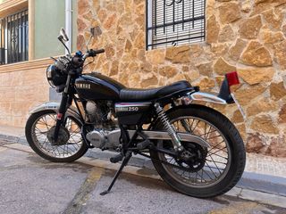Yamaha sr 250