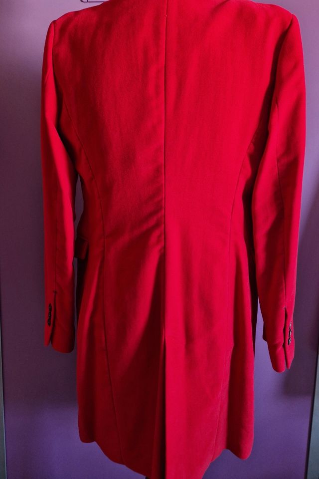 Abrigo rojo algodón vuélvete Zara