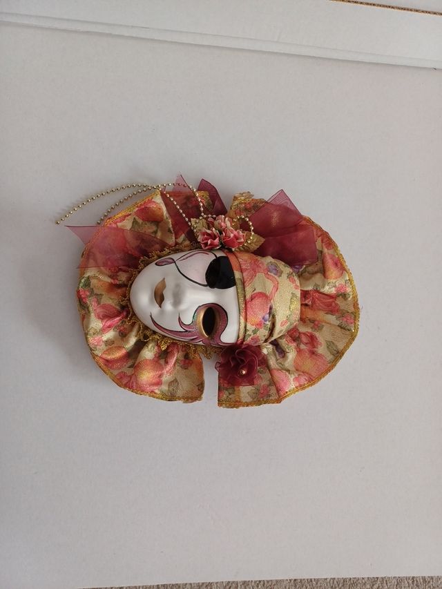 Máscara decorativa