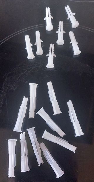 187 TACOS DE NYLON PARA PARED