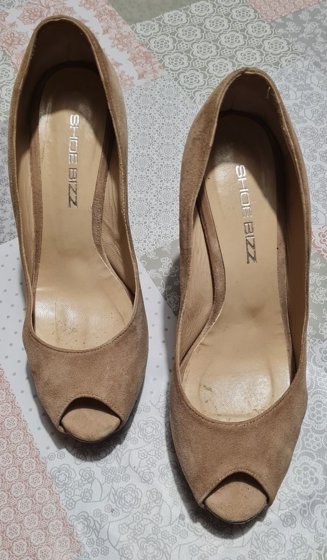 Sandalo Shoe Bizz n.38 tacco 12 scamosciate