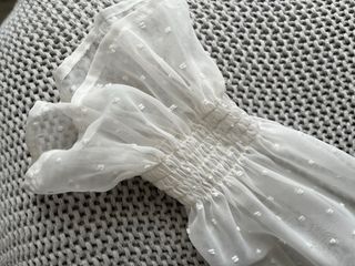 Blusa romántica con plumeti