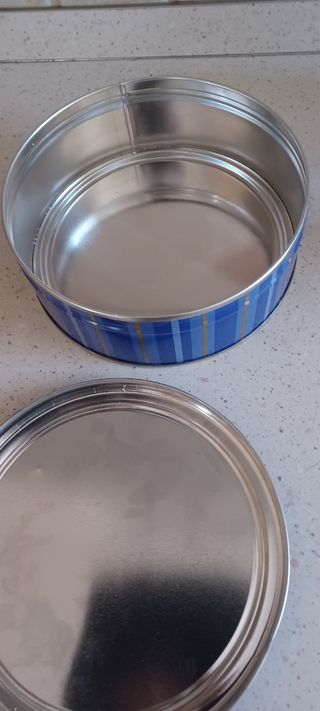 Scatola di latta in buonissime condizion