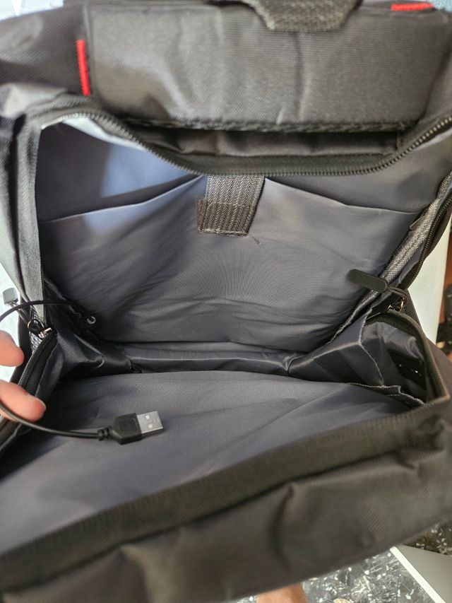 Nueva a estrenar! Mochila Impermeable