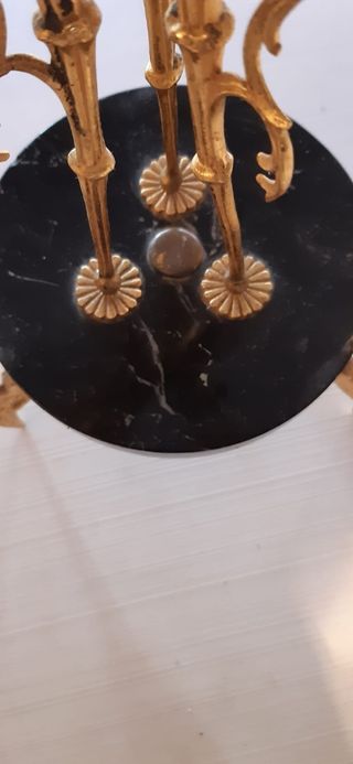 Juego de dos candelabros