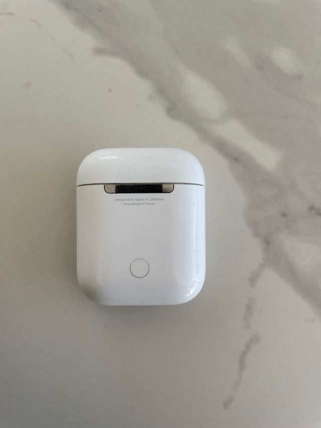 AirPods
