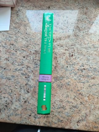 Libro Nina el misterio de la octava nota