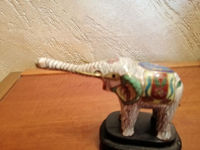 Elegante in miniatura Cloisonne