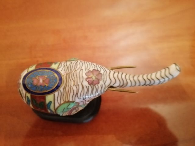 Elegante in miniatura Cloisonne