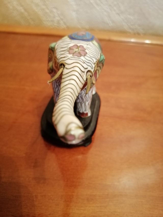 Elegante in miniatura Cloisonne