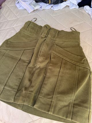 Falda nueva zara 