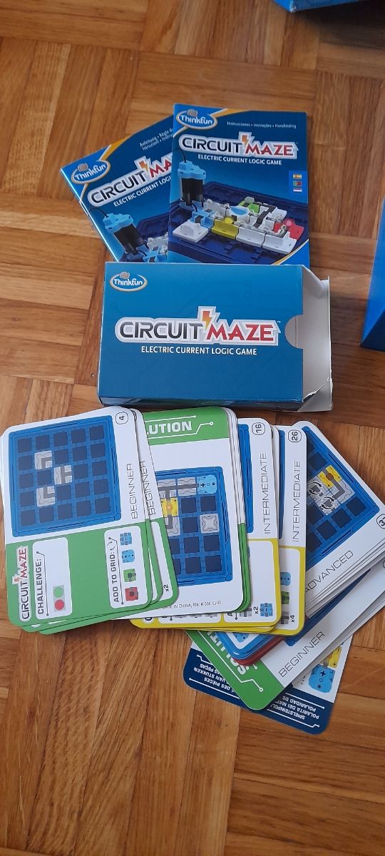 Circuit Maze