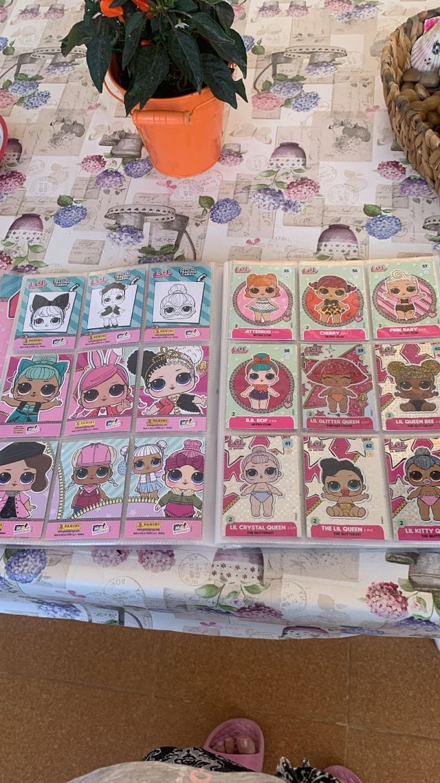Album completo cartas lol surprise