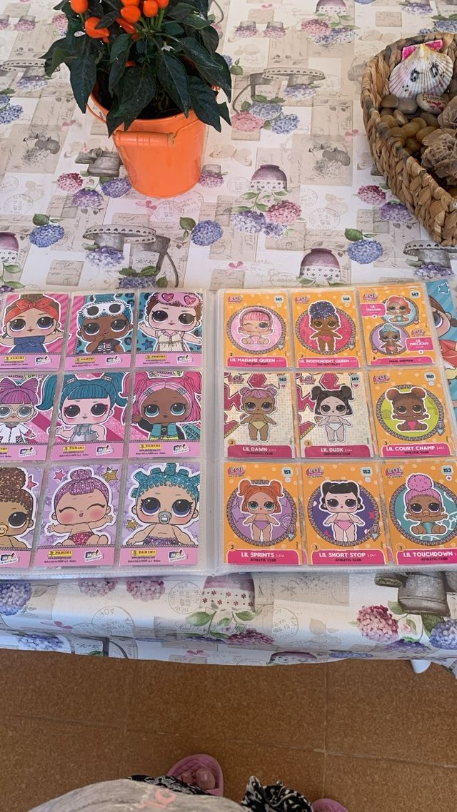 Album completo cartas lol surprise