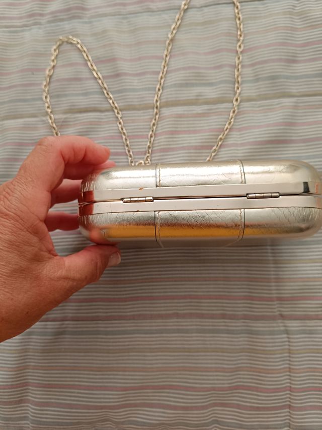 Clutch Parfois dorado con o sin cadena
