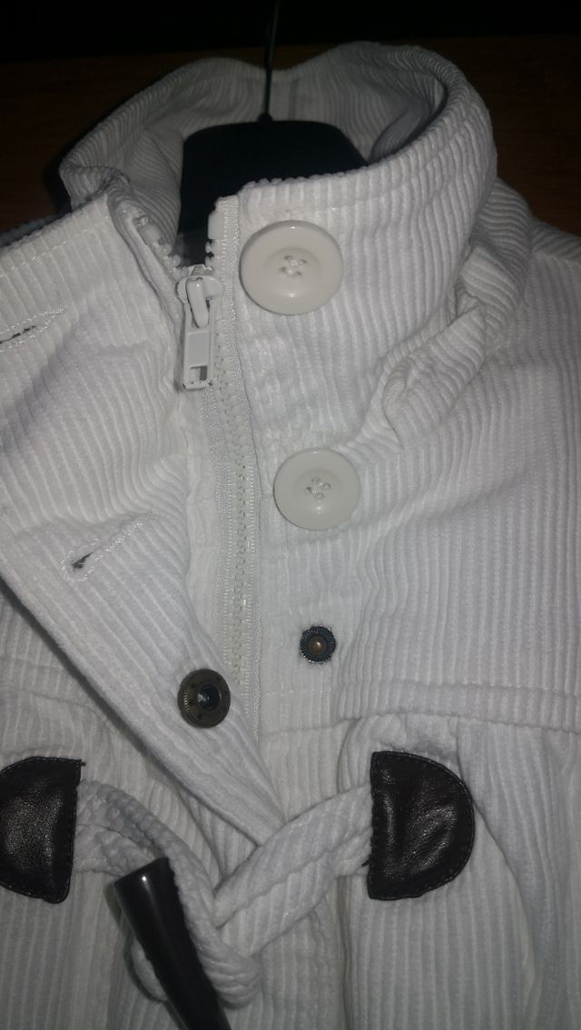 Chaqueta de pana blanca