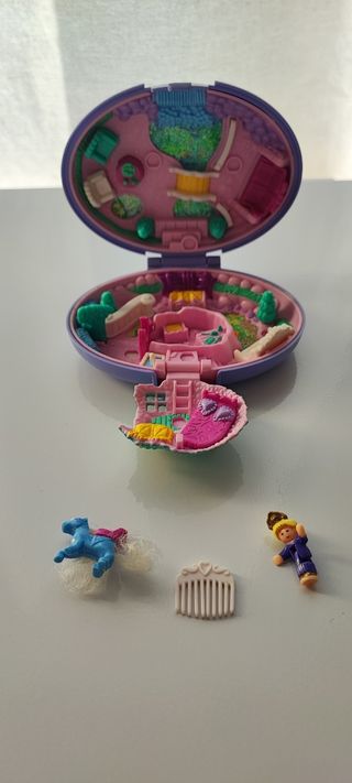 Polly Pocket Unicorn Meadow 1995