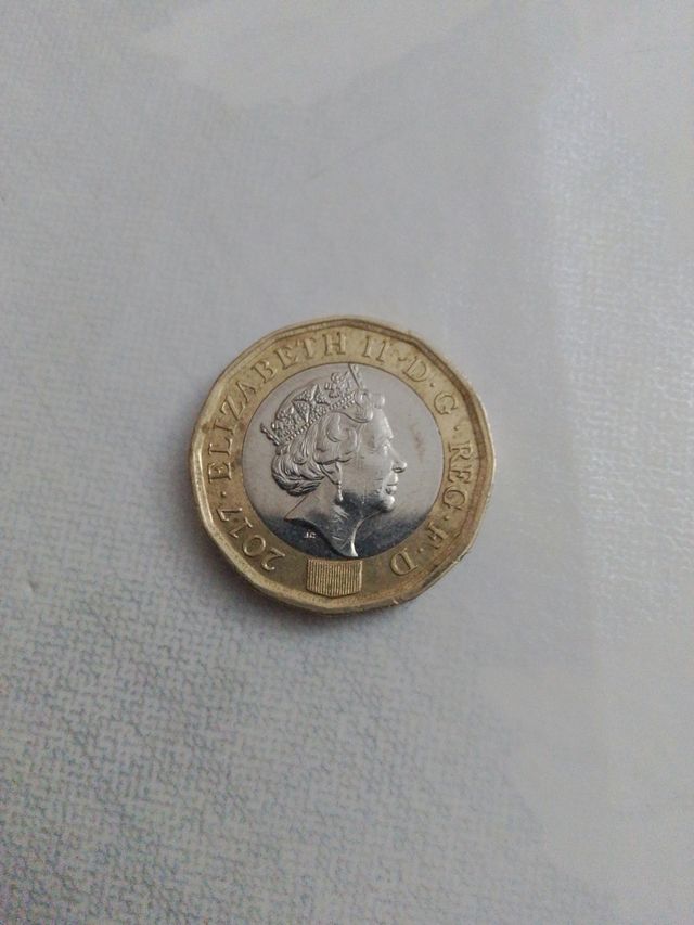 Moneda Reina Elizabeth II