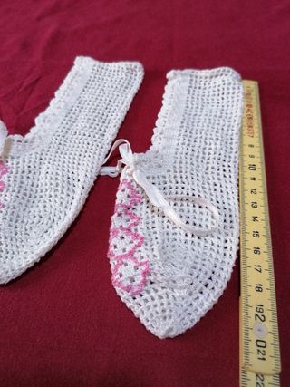 Scarpe fatte all'uncinetto 