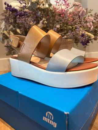 Sandalia mujer mtng mustang talla 37 como nuevas
