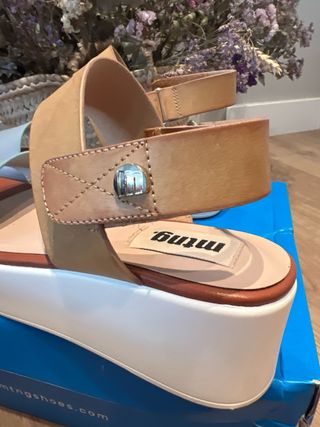 Sandalia mujer mtng mustang talla 37 como nuevas