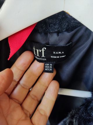 Abrigo peluche negro Zara Talla XS