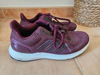 Zapatillas adidas burdeos 