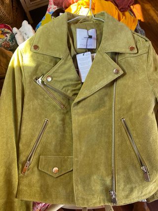 Chaqueta de piel verde de mango